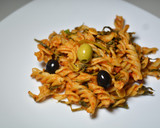 Foto del paso 5 de la receta: Pasta a la puttanesca (súper)