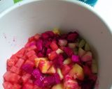 Foto langkah ke 1 dari resep Es Aneka Buah / Sop Buah.