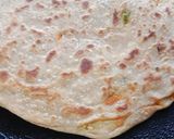 A picture of step 5 of Mix vegetable paratha.