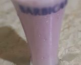 A picture of step 3 of Strawberry shake.