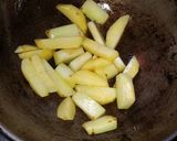 সজনে ডাঁটার ঝোল (Sojne Danta r Jhol recipe in Bengali) রেসিপির ধাপ 1 ছবি