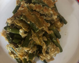 Foto del paso 5 de la receta: Espárragos trigueros con ajo y huevo