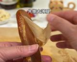 蒜香烏魚子義大利麵(一鍋到底）的食譜步驟1照片