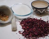 A picture of step 17 of Persian rose petals jam.
