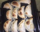 Foto del paso 3 de la receta: Empanadas de espinaca con queso 😋😋💣