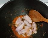 Foto langkah ke 4 dari resep Ayam Lempah Nanas Khas Bangka.