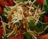 Foto del paso 5 de la receta: Ensalada de rúcula, tomates, provolone & vinagreta