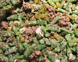 A picture of step 4 of Green Beans & Egg Noodles.