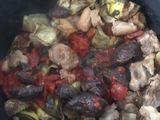 Arroz meloso de boletus, habitas, alcachofa, morcilla y costillas