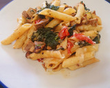 Foto del paso 5 de la receta: Macarrones con sobras de pollo asado y verduras