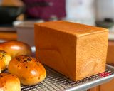 Foto langkah ke 7 dari resep Hokkaido Milk Bread (Roti tawar susu).