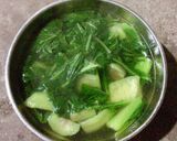 Hình bước làm 2 của món Canh rau cải nấu với mướp