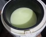 Foto langkah ke 2 dari resep Nasi Kuning Magicom.