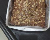 A picture of step 7 of Walnut spiced brownie.