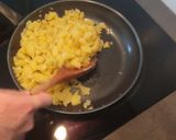 Une image de l'étape 1 de Tortilla aux pommes de terres, cheddar et jambon.