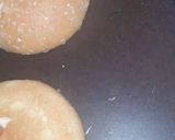 A picture of step 1 of Dynamite chicken burger.