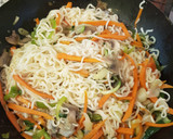 Foto del paso 4 de la receta: Noodle salteados de Verduras