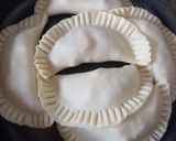 Foto del paso 4 de la receta: Empanadas veganas de chorizo rojo y queso (2da. Versión)