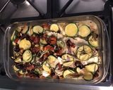 Une image de l'étape 6 de Dos de julienne aux courgettes,romarin,oignons et tomates séchées.