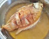 Foto del paso 4 de la receta: Mojarra frita con patacones