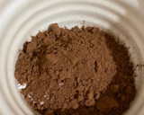 Foto del paso 1 de la receta: ¡Postre rápido: bizcocho al microondas en 5 min! 🍫