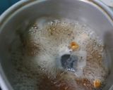 Foto langkah ke 1 dari resep Teh Susu Rempah Arab (Syai Haleeb) with kurma.