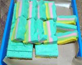 Foto langkah ke 9 dari resep Rainbow cake (takaran sendok).