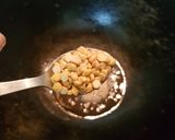 A picture of step 1 of Onion Chutney.