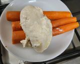 Foto del paso 1 de la receta: Minitartitas de pollo y zanahorias