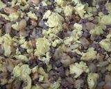 A picture of step 4 of Breakfast skillet burrito.