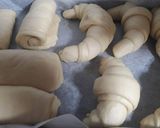 Foto del passaggio 4 della ricetta Pain au chocolat e croissants sfogliati