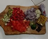 Foto langkah ke 1 dari resep Sambel Ikan Kembung Suwir.