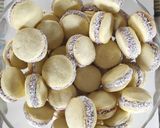Foto del paso 7 de la receta: Alfajores de maicena II