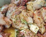 Foto del paso 1 de la receta: Pollo marinado frito