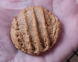 Foto del paso 4 de la receta: Galletitas integrales con mantequilla de maní 🥜 Sin balanza, rápidas y fáciles 🍪
