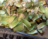 Foto del paso 1 de la receta: Alcachofas en lékué con limón y pimienta