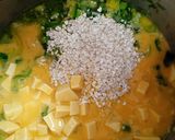 Foto del paso 4 de la receta: Soufflé de zapallitos y acelga