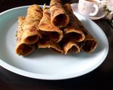 A picture of step 4 of Methi thepla.