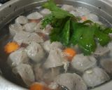 Foto langkah ke 5 dari resep Sop Tulang Ayam.