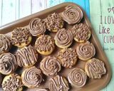 Foto langkah ke 7 dari resep Chocolate Buttercream Topping/Frosting/Filling.