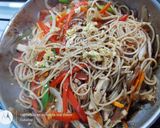 Foto del paso 4 de la receta: Fideos Salteados con Pechuga y Vegetales