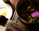 Foto del paso 1 de la receta: Guarnición: brócoli gratinado en aceite de oliva y parmesano