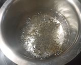 हर्बल टी (herbal tea recipe in marathi) रेसिपी स्टेप 1 फोटो 