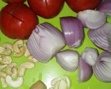 A picture of step 1 of Matar Aloo.