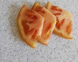 Foto del paso 3 de la receta: Bocadillo de berenjena y tomate con miel y vinagreta de mostaza