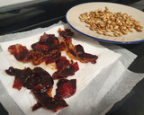 Foto del paso 5 de la receta: Crema de verduras asadas con pipas y jamón crujientes