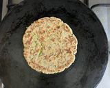 A picture of step 2 of Rajgira Masala Paratha.