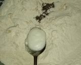 A picture of step 7 of Masala fried chicken fillet stuffed bun in pateela.