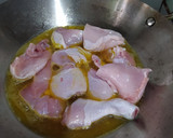 Foto langkah ke 2 dari resep Ayam Goreng Mentega.
