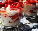 Foto del passaggio 3 della ricetta Crema mascarpone e Philadelphia con fragole
